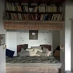 Lejlighed Hochwertige Im Turm-schloesschen By Interhome Montemerano